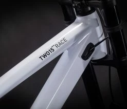 Cube TWO15 Race 27.5 Flashwhite´n´black -Vélo Boutique de vente 458150 D1