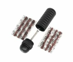 Peaty's Holeshot Tubeless Puncture Plugger Kit -Vélo Boutique de vente 5060541583931PeatysHoleshotTubelessPuncturePluggerKitblack labelled