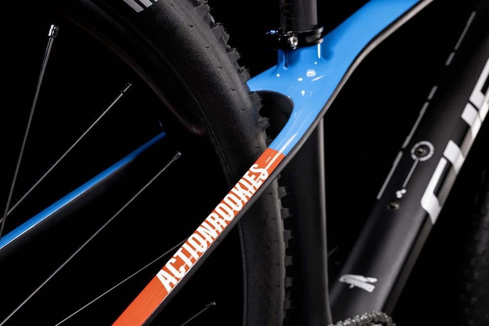 Cube Elite 240 C:62 SL Carbon´n´blue´n´red 6 Cube Elite 240 C:62 SL Carbon´n´blue´n´red – Image 4