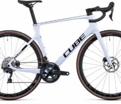 Cube Agree C:62 Flashwhite´n´carbon