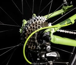 Cube Acid 240 Green´n´pine -Vélo Boutique de vente Acid 240 green n pine 623130 2