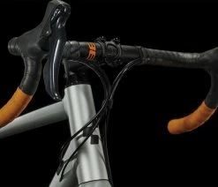 Cube Attain Pro Silver´n´orange -Vélo Boutique de vente Attain Pro silver n orange 676200 3