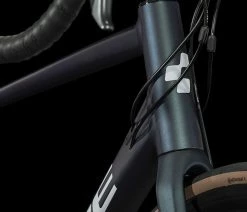 Cube Attain Deepblue´n´white -Vélo Boutique de vente CUBE Attain deepblue n white 676100 6