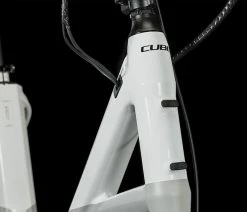Cube Compact Hybrid 500 Grey´n´white -Vélo Boutique de vente CUBE Compact Hybrid 500 grey n white 689100 6
