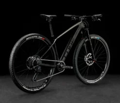 Cube Elite C:62 ONE Carbon´n´black -Vélo Boutique de vente CUBE Elite C62 ONE carbon n black 617020 2