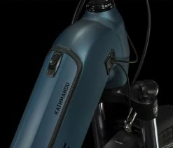 Cube Kathmandu Hybrid ONE 625 Easy Entry Blue´n´black 10 Cube Kathmandu Hybrid ONE 625 Easy Entry Blue´n´black -Vélo Boutique de vente CUBE Kathmandu Hybrid ONE 625 Easy Entry blue n black 631182 E 3