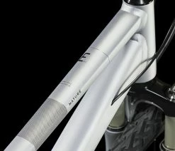 Cube Nature EXC Lady Polarsilver´n´black -Vélo Boutique de vente CUBE Nature EXC Lady polarsilver n black 645200 2