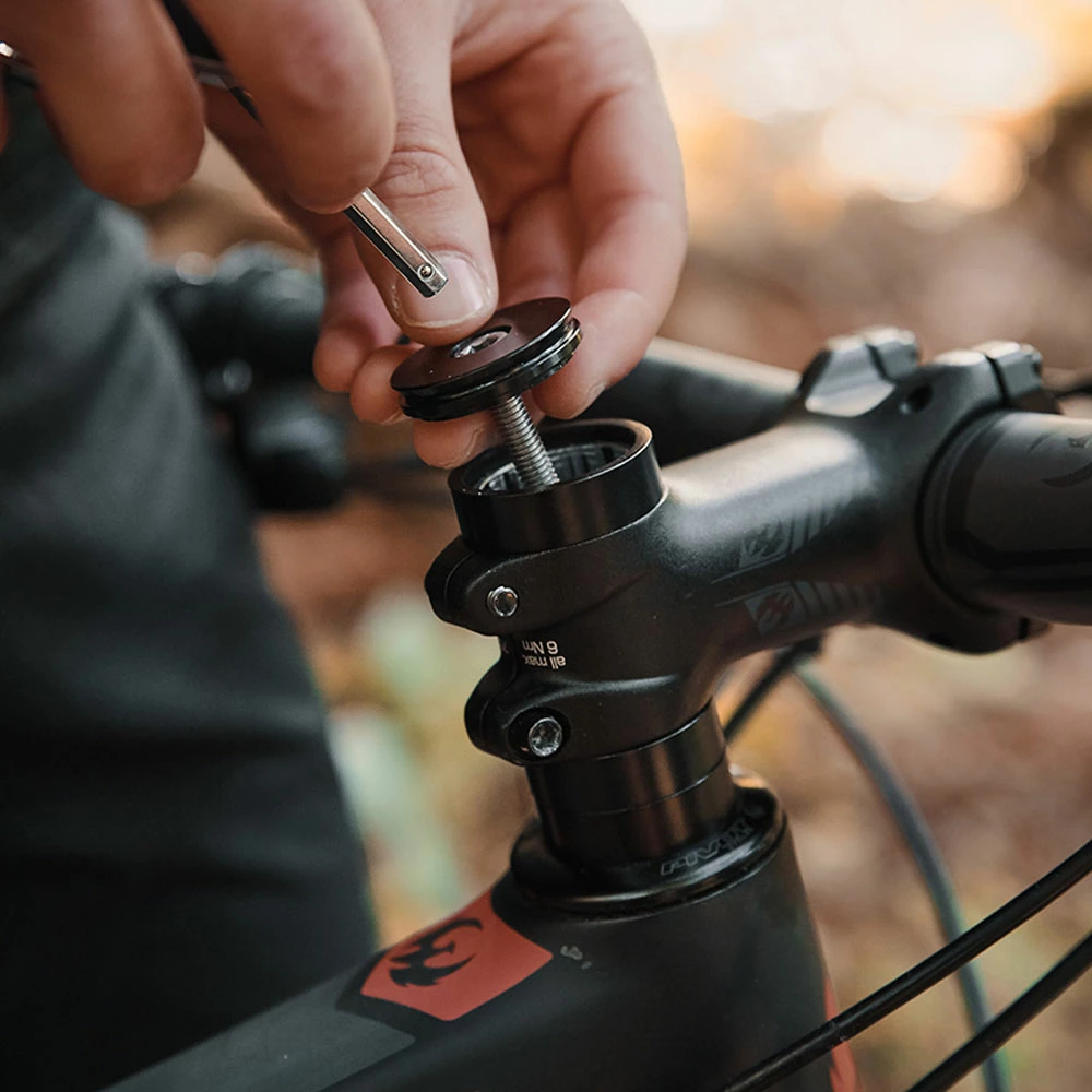 Fidlock VACUUM Replacement Ahead Cap - Capuchon De Potence De Rechange 5 Fidlock VACUUM Replacement Ahead Cap - Capuchon De Potence De Rechange – Image 3