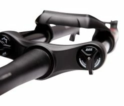 Marzocchi Bomber Z2 29" Rail Sweep-Adj Tapered Boost -Vélo Boutique de vente Marzocchi 912 01 060 Bomber Z2 29 Rail Sweep Adj Tapered Boost 5