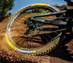 Michelin DH 34 29x2.40" Wire 7 Michelin DH 34 29x2.40" Wire -Vélo Boutique de vente Michelin DH 34 2