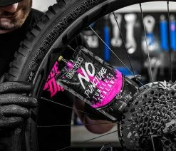 Muc-Off Scellant Pour Pneus Sans Crevaison Et Sans Souci -Vélo Boutique de vente Muc Off No Puncture Hassle 4