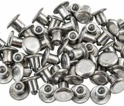 50 Crampons En Aluminium Pour Tous Les Pneus à Clous Schwalbe