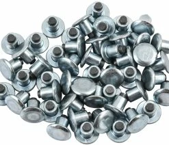 50 Crampons En Acier Pour Tous Les Pneus à Clous Schwalbe