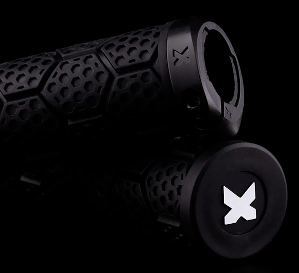 Sixpack Racing Poignées D-Trix CF 4 Sixpack Racing Poignées D-Trix CF – Image 2