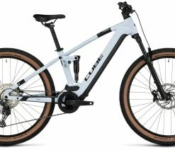 Cube Stereo Hybrid 120 Pro 750 Flashwhite´n´black