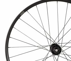 Tune Race 25 29" Boost Roue Avant