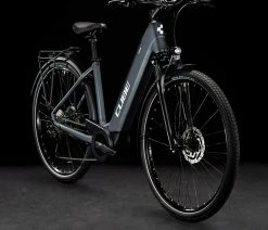 Cube Touring Hybrid ONE 625 Easy Entry Grey'n'white 5 Cube Touring Hybrid ONE 625 Easy Entry Grey'n'white -Vélo Boutique de vente cube 631052 20118927 Touring Hybrid ONE 625 Easy Entry grey n white 2