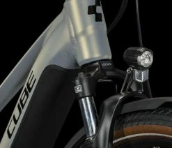 Cube Touring Hybrid Pro 625 Lady Pearlysilver'n'black -Vélo Boutique de vente cube 631112 20118996 Touring Hybrid Pro 625 Lady pearlysilver n black 6