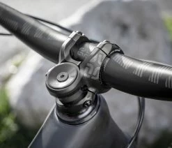 E-thirteen Guidon En Carbone Race 35mm 9 E-thirteen Guidon En Carbone Race 35mm -Vélo Boutique de vente ethirteen Race 35 Lenker HA1URA 100 04