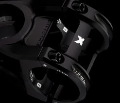 Sixpack Racing Your Part Millenium Ø35mm Potence 9 Sixpack Racing Your Part Millenium Ø35mm Potence -Vélo Boutique de vente sixpack racing Your Part Millenium O35mm Vorbau 197003 4